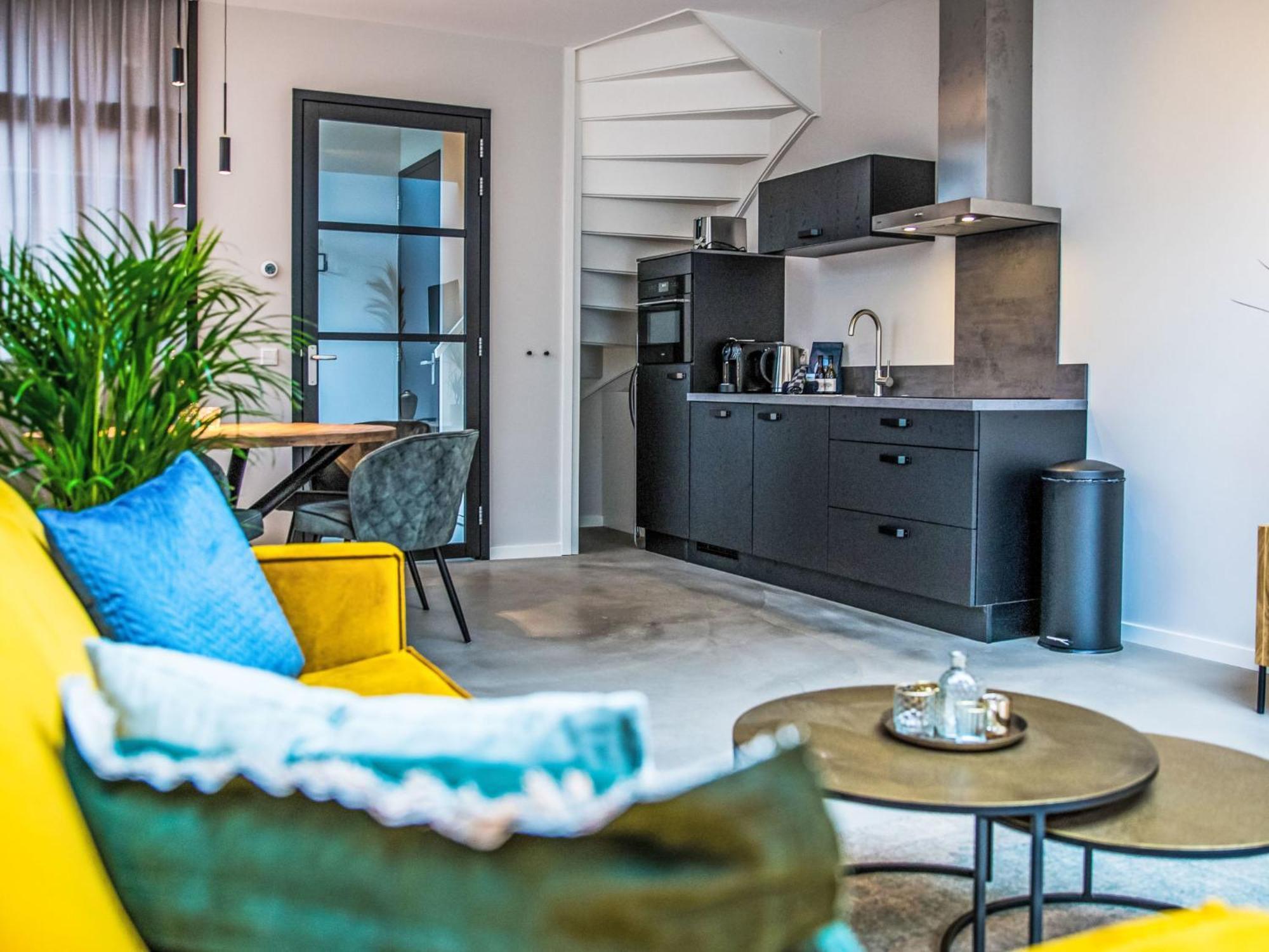 Mini Oranjezon By Interhome * Vrouwenpolder