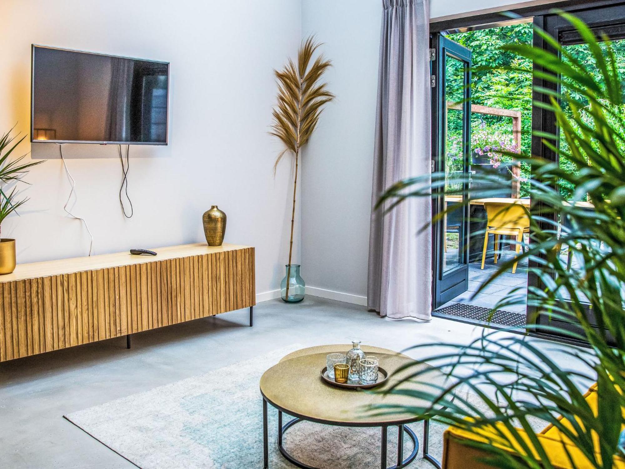 Mini Oranjezon By Interhome Vakantiehuis Vrouwenpolder